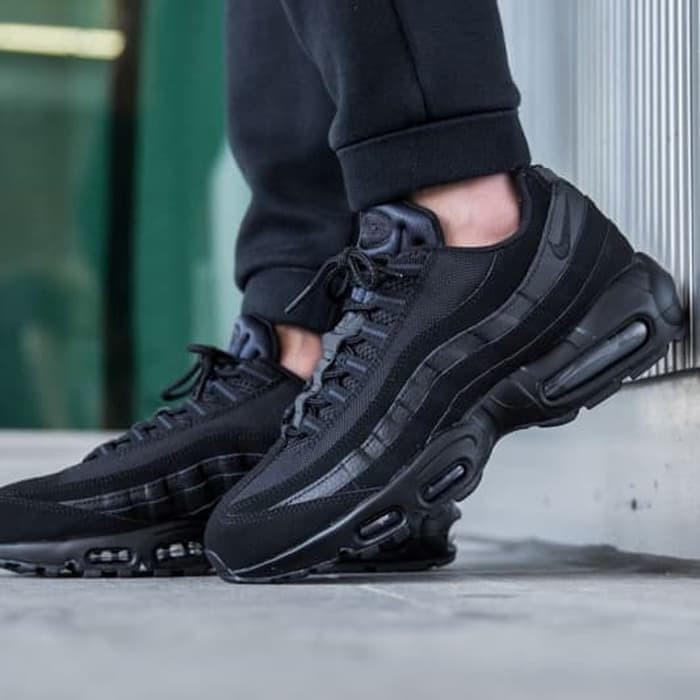 Promo Nike Airmax 95 Triple Black Kualitas Premium Pria Wanita Casual Shopee Indonesia