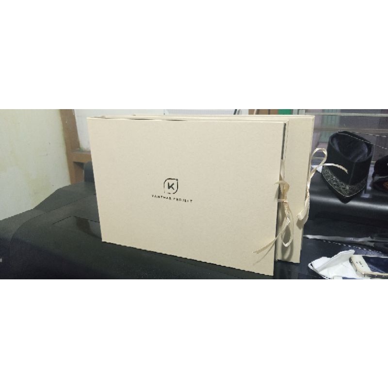 Album kolase 20x30 box standard grafir