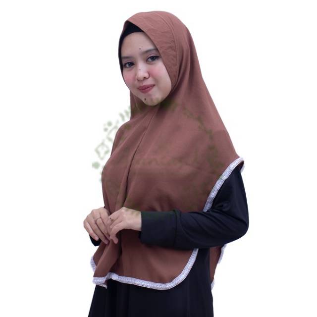 Alantasik-jilbab arnia soft pet antem khimar pinguin jumbo wollycrepe soft ped R.8