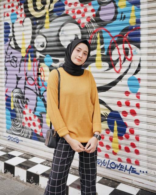 Boxi sweater/sweater jumbo /sweater oversize /rajut kekinian/baju rajut murah /grosir bandung