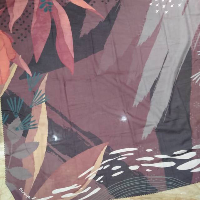 Naraya scarves preloved