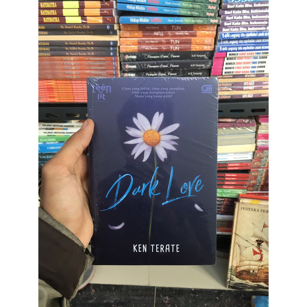 

Buku Novel Dark Love By Ken Terate Teenlit Original SC