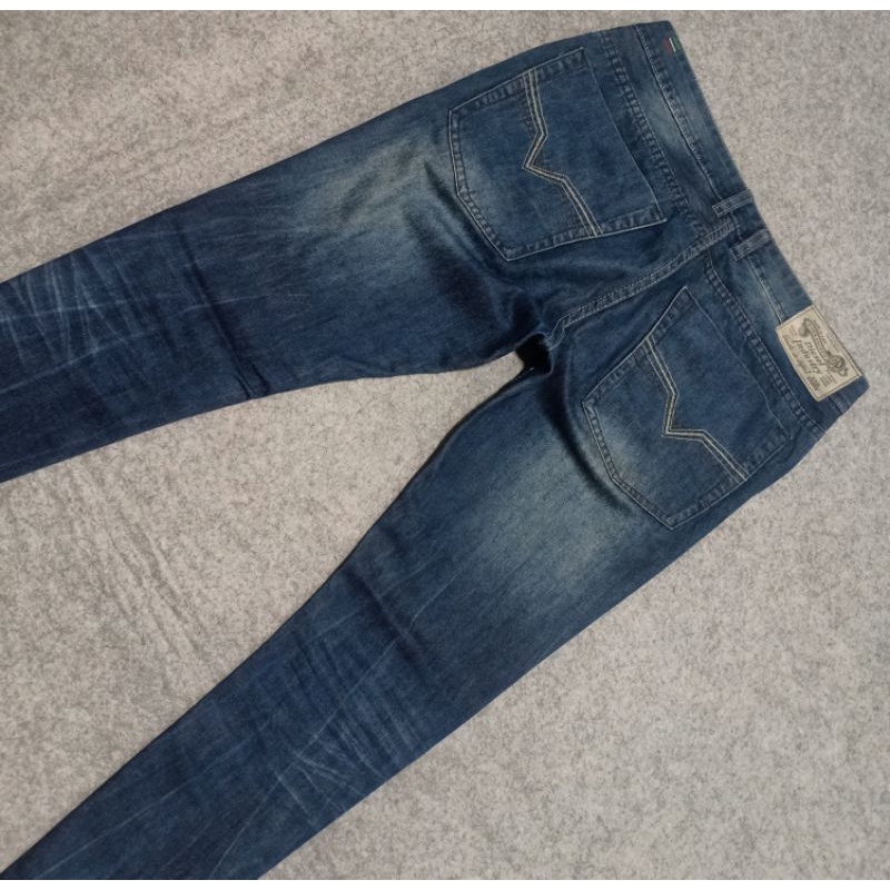 Diesel industry jeans/celana second original/size:32