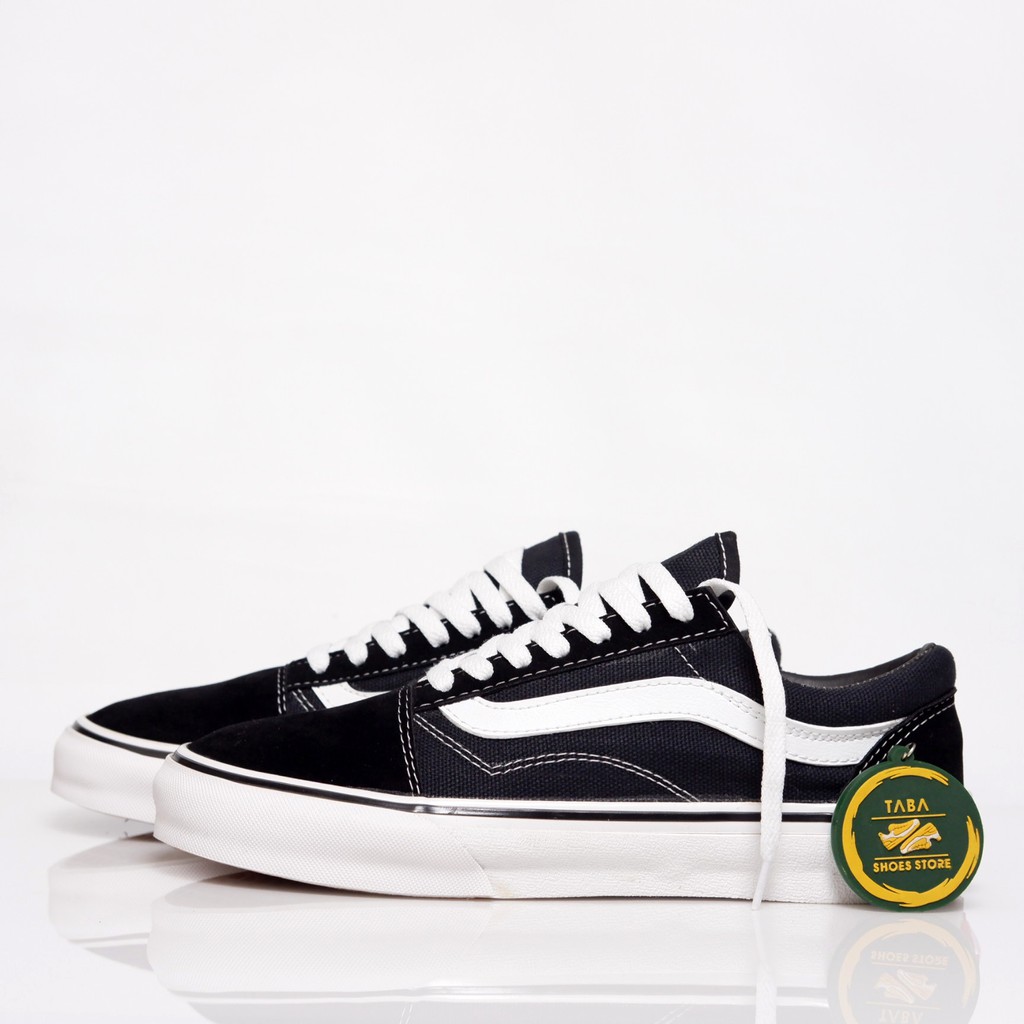 (BISA COD) SEPATU OLDSKOOL BLACK WHITE PREMIUM SNEAKERS OLD SCHOOL PRIA WANITA