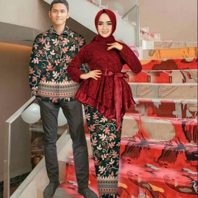 COUPLE CAKRA BATIK