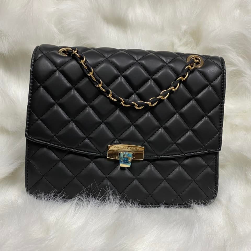 Vintage Quilted Shoulder Square Sling Bag | Tas Cross Body CnK CK Charles Keith charlesandkeith rant