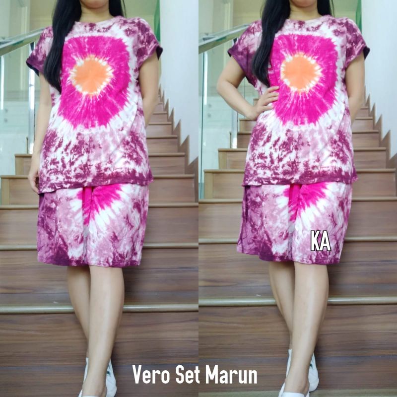 Stelan Baju Tidur Wanita Fashion Bali Santai Tie Dye Pelangi Celana Pendek Kaos Jersey Adem Set vero