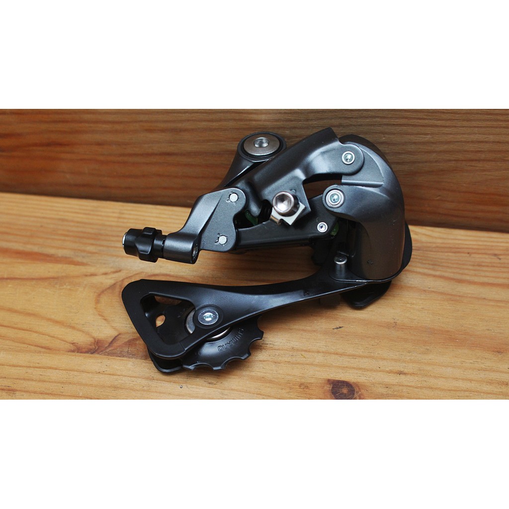 RD Shimano CLARIS 9 Speed Rear Derailleur Sepeda 9 Speed Shimano Claris RD-R2000 Short Cage