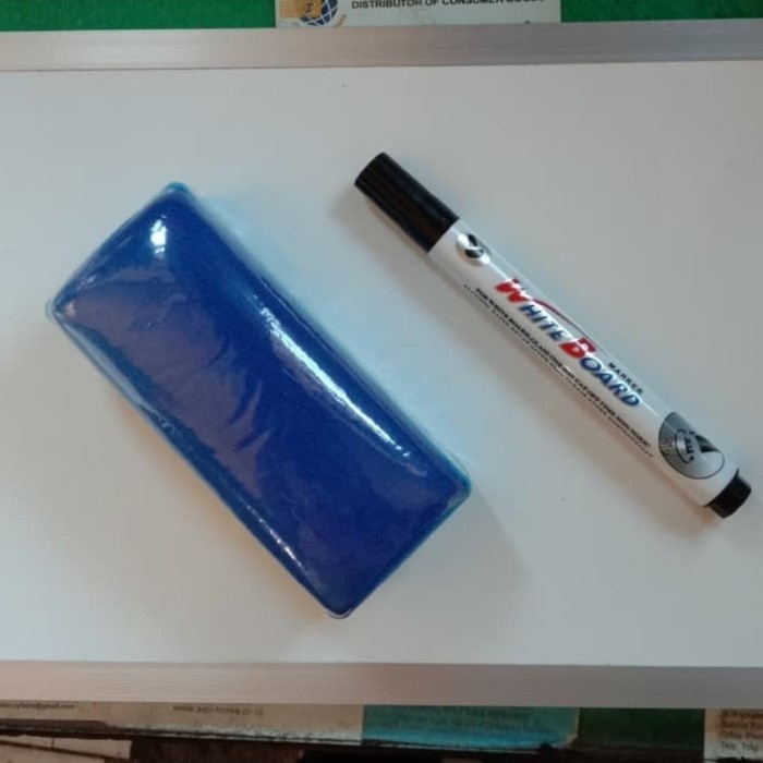 

Whiteboard 20X30 Cm + Penghapus + Spidol