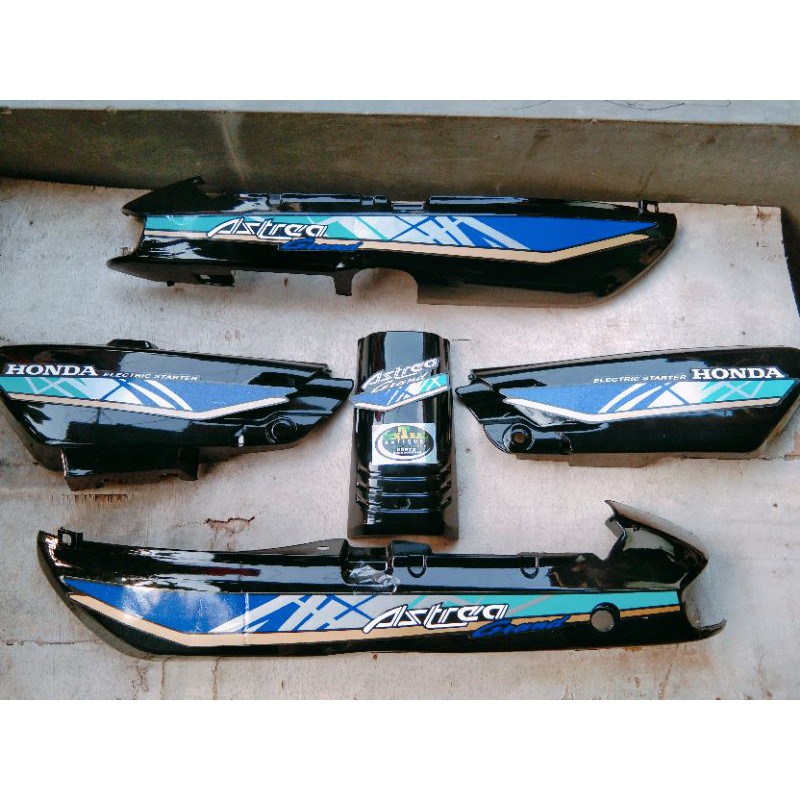 cover bodi grand bulus body grand bulus 91 92 set striping biru gold LE