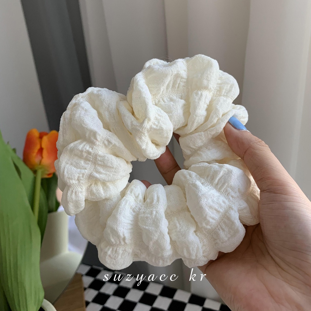 SCRUNCHIE PITA IKAT RAMBUT BESAR ELASTIS WANITA KOREA WARNA PUTIH COKLAT POLOS KAIN ELEGAN TEBAL / BIG SOFT SCRUNCHIES BIG RING ELEGANT HIGH END KOREAN STYLE THICK HAIR ELASTICS TIES ACCESSORIES ONE COLOR