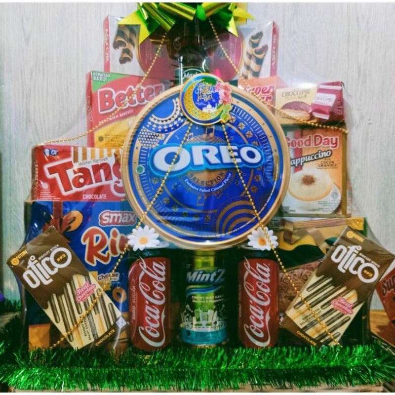 

Hampers Parsel Lebaran Murah / paket hemat lebaran / bisa reques isi / parsel Natal / Pasel imlek / gif