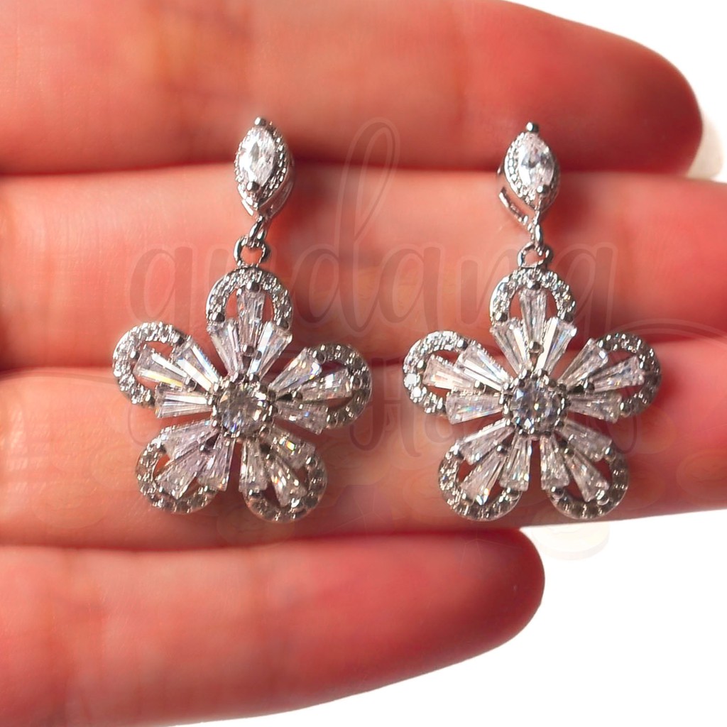 Anting Pesta Bunga Kristal Flower GH 203214