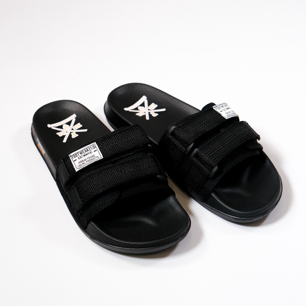 Footwear21.Id  -  Freddo Full Black | Slippers | Sandal Pria | Slide Slip on | Sendal Anti Licin Ringan Selop  | Sandal Murah