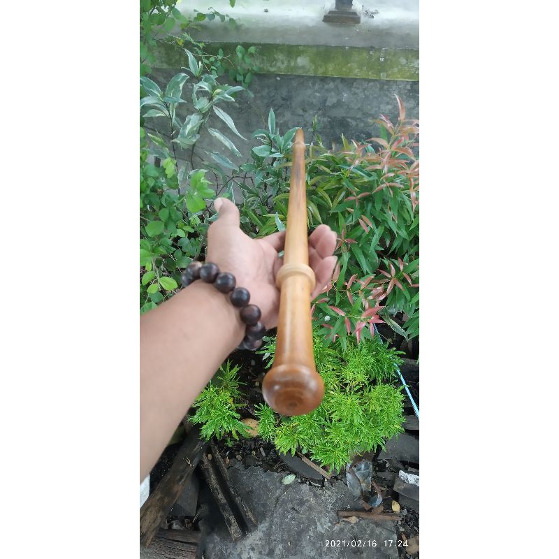 tongkat komando kayu gaharu buaya