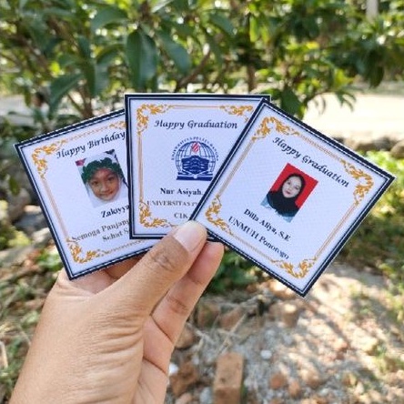 

Kertas piala boneka