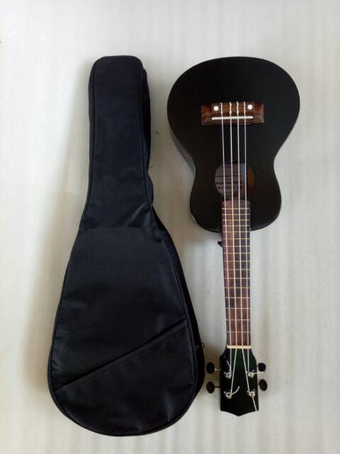 tas ukulele /sofcaes ukulele/ sarung ukulele /tas kencrung murah bagus