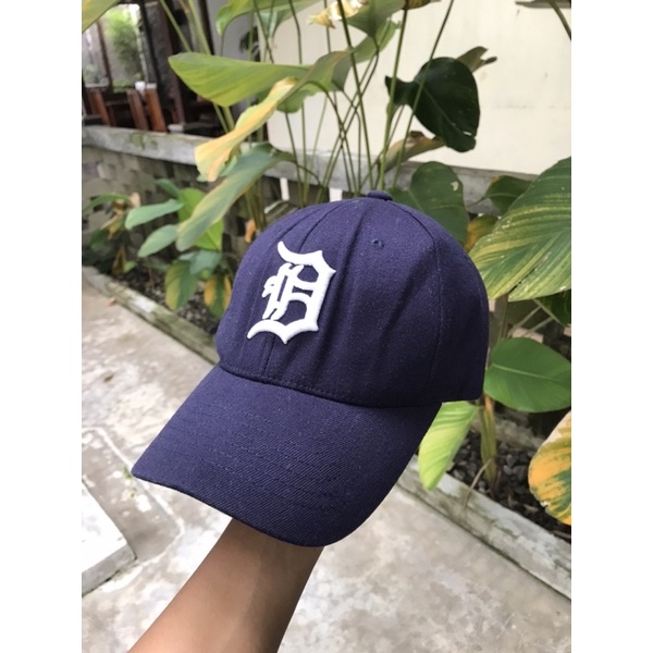 CAP MLB D