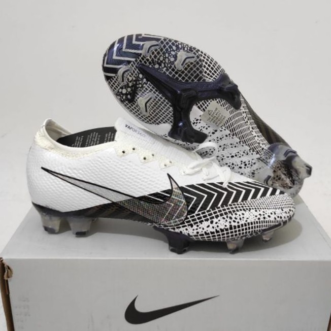 Sepatu Bola Mercurial Vapor13 Elite White Black Fg