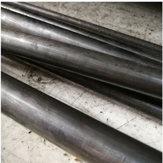 As besi 30mm panjang 1 meter as besi ST41 padat