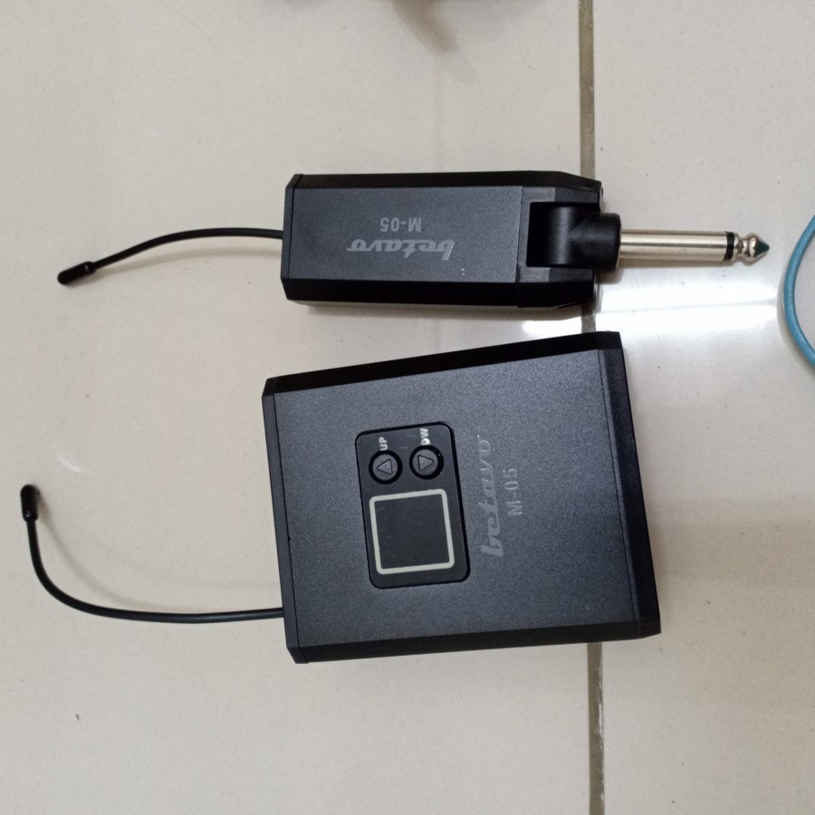 mic bando jepit wireless betavo