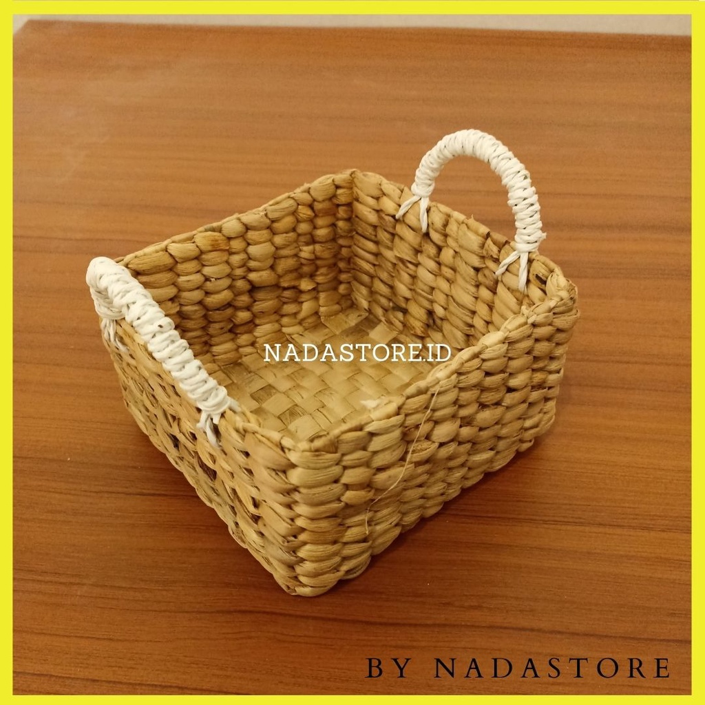 KERANJANG HAMPERS ANYAMAN ENCENG GONDOK / TRAY HANDLE ENCENG GONDOK / storage box / keranjang serbaguna / storage box organizer / box serbaguna