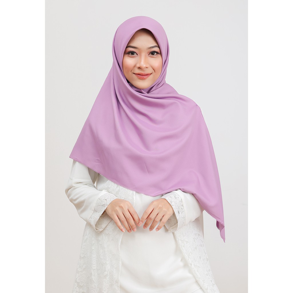 Umama Scarf - Kerudung Polos Segi Empat Voal Miracle Plain Syar'i Lc (3)-Violet