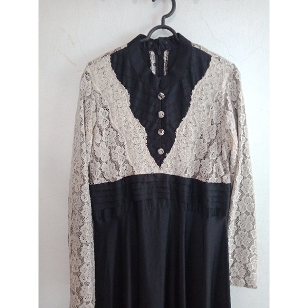 gamis pesta satin silk kombinasi brukat (preloved) FREE pashmina hitam ceruty