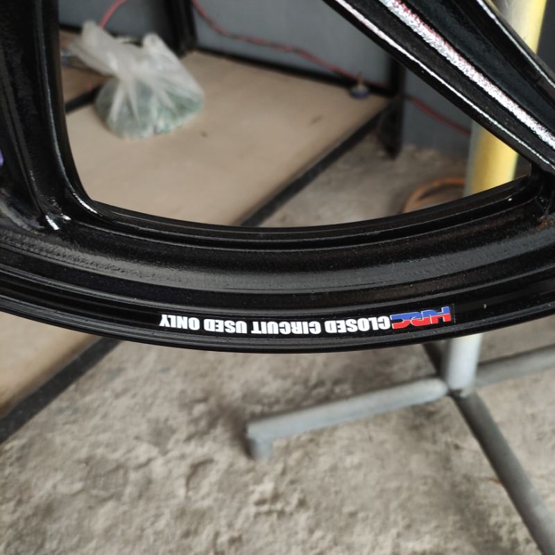 STIKER VELG HRC CLOSED CIRCUIT USED ONLY Print uv transparan