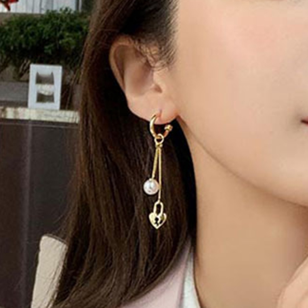 Hu Hu Hu Hu Hu Alat Bantu Pasang Kacamata♡ 1 Pasang Anting Bentuk Hati Bahan Alloy Untuk Wanita