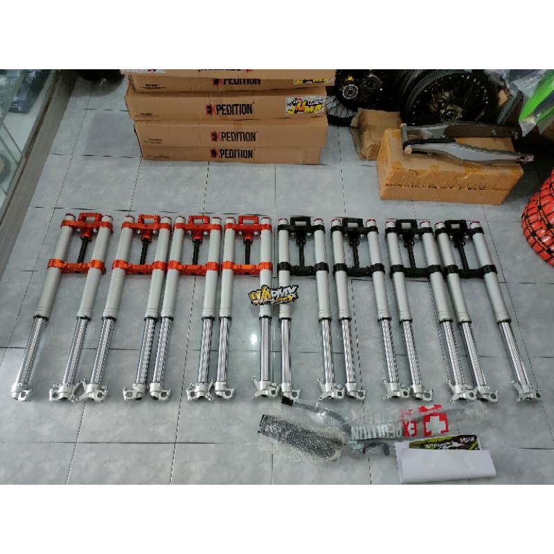 usd realjump expedition 2022 pnp klx D-Tracker  segitiga warna merah hitam biru oktm