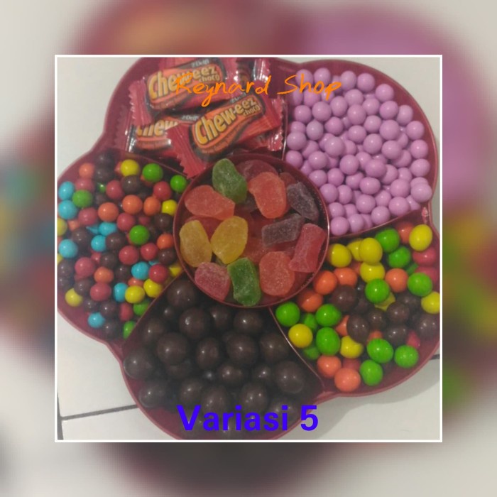 

Coklat Lebaran - Coklat Delfi Lagie Jelly Naraya Paket Coklat Lebaran Toples Bunga