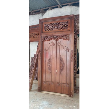 gebyok pintu ukir asli jepara