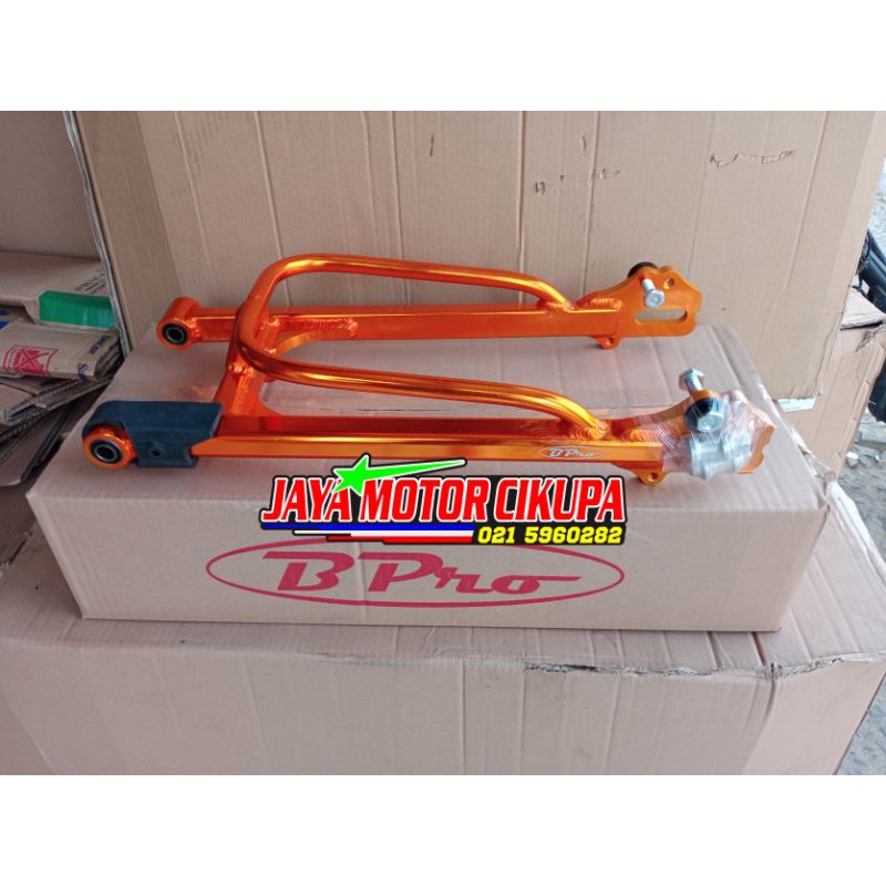 Swing arm Sasis Bpro type HardVint Yamaha Rx King warna Gold