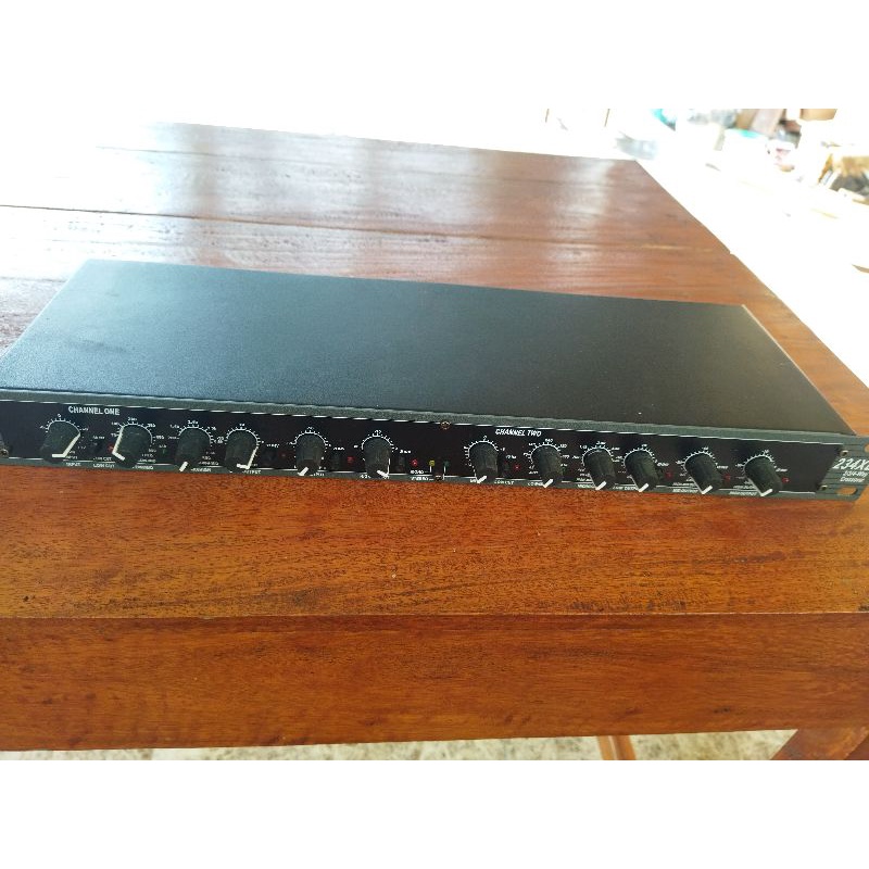 crossover dbx 234xl second