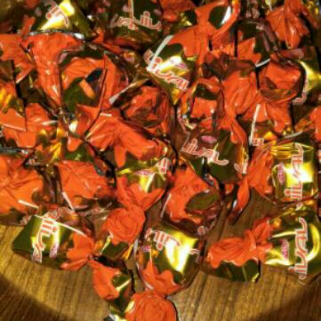 

Cokelat Arab Curah 100g