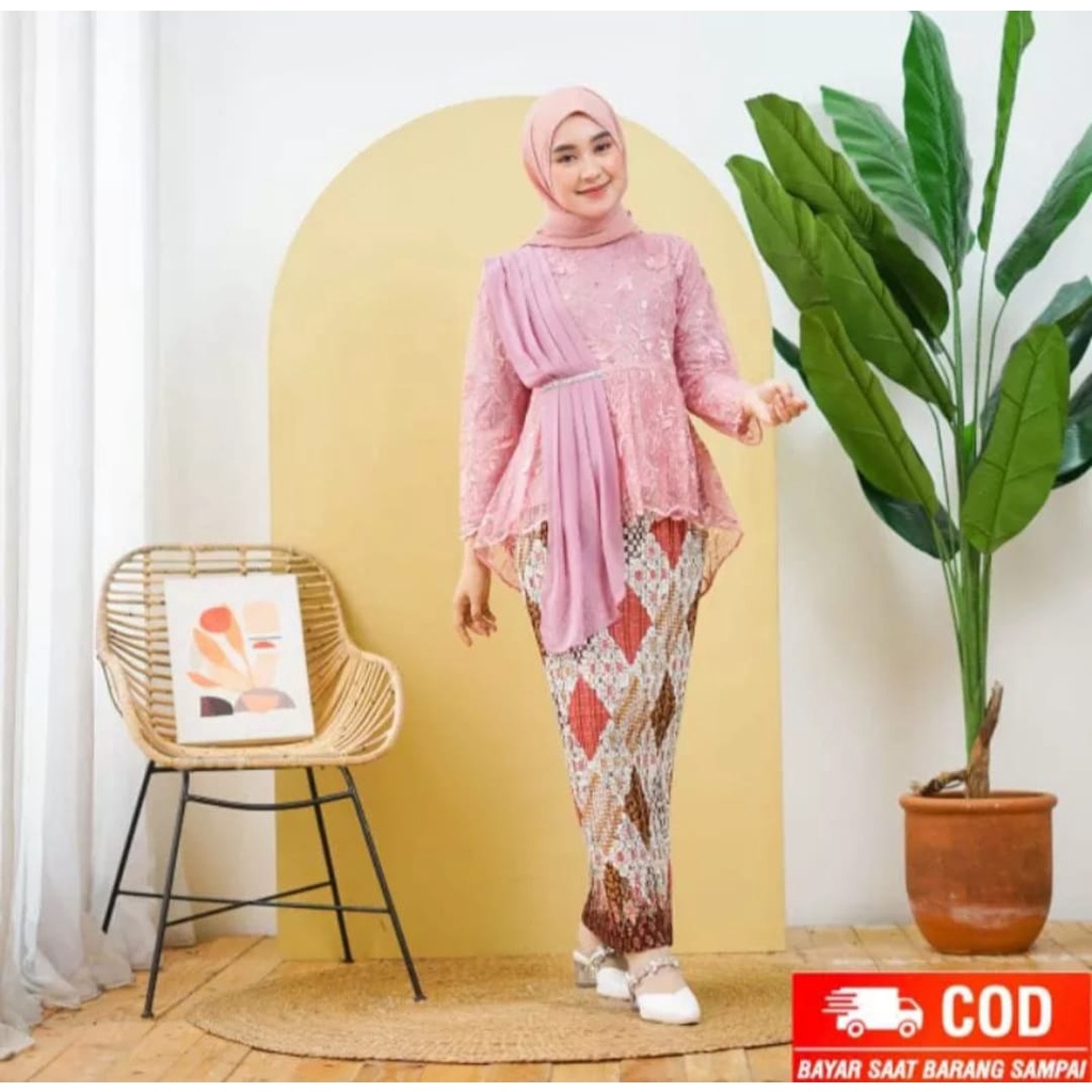 Set Tunik Aurora Selendang Modern 2022//Setelan TunikTille Selendang dan Rok Plisket//Baju Lebaran/baju wisuda termurah/set Tunik Slendang termurah/pakaian wanita/baju kebaya selendang/kebaya anak muda termurah/pakaian tradisional/set kebaya brokat tille