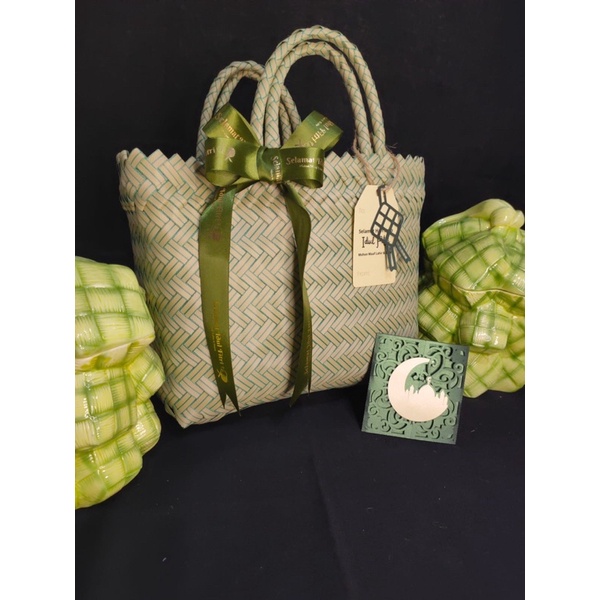 

Hampers Dimsum Tas Warna Polos