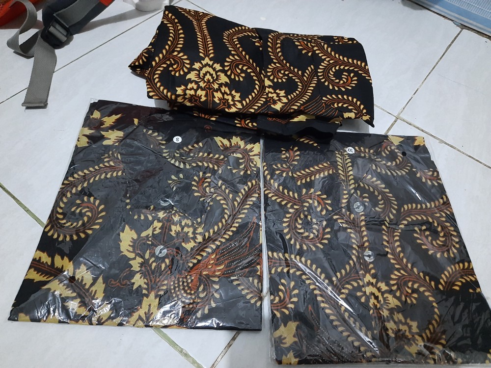 Batik Couple Keluarga Motif Duo Merak Cocok Buat Harian Ataupun Acara Resmi