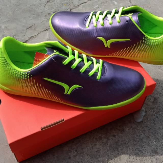 Sepatu Futsal Calci Violet/Neon