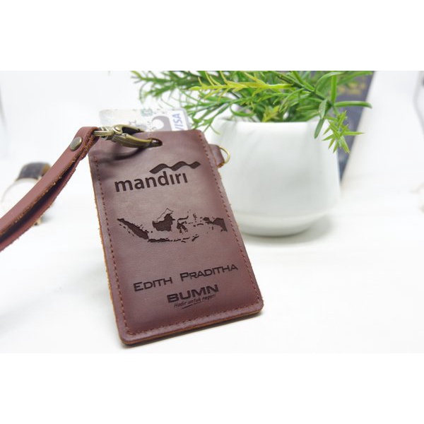 

Promo ID CARD HOLDER KULIT CUSTOM 2 SLOT NAME TAG TALI KULIT DARK BROWN TERMURAH Murah