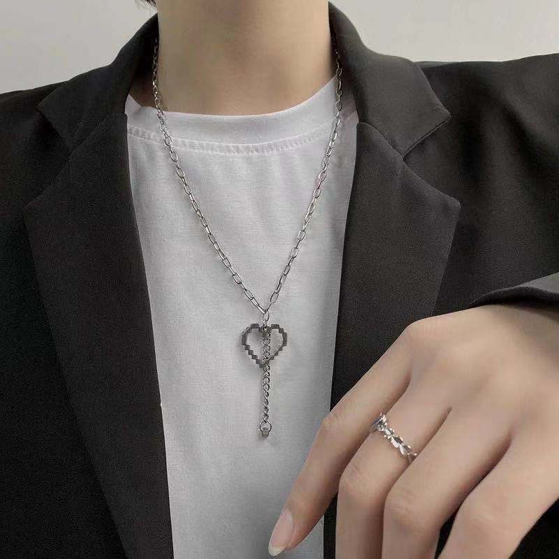 Jepang dan Korea titanium steel mosaic cinta kalung pribadi baru influencer in dingin gaya hip hop a