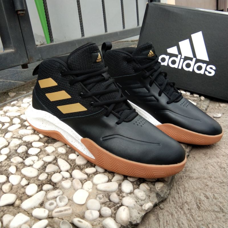 Sepatu basket adidas ball ownthegame original