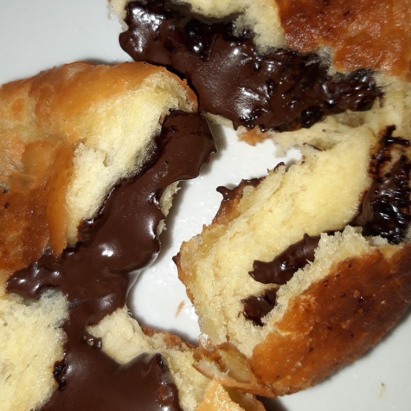 

[ROTCHOCBDJ] Roti Coklat Lumer