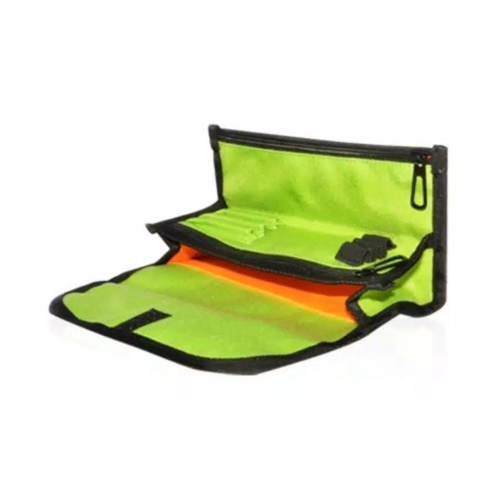 

Spesial Dompet Serba Guna /Tempat Pensil/Mewah Bahan Smiggle/Anti Air/Anti Api Gilaa!!!