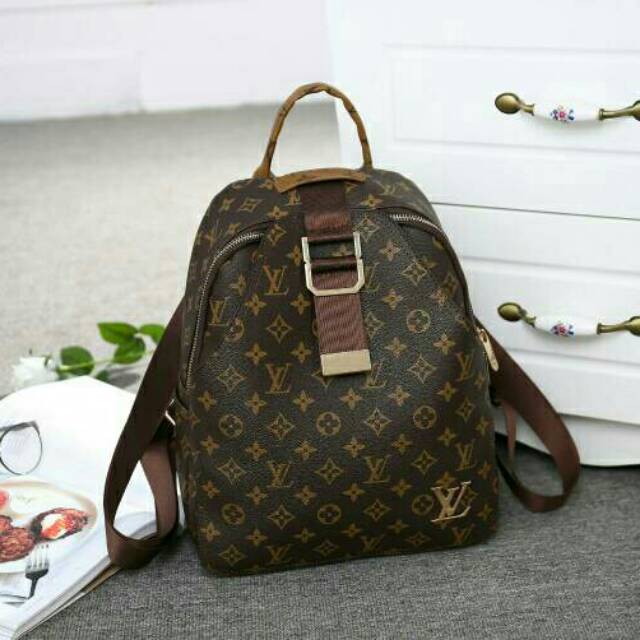 Ransel Wanita LV Bahan Kulit Terbaru Backpack Fashion Murah Grosir Batam Berkualitas