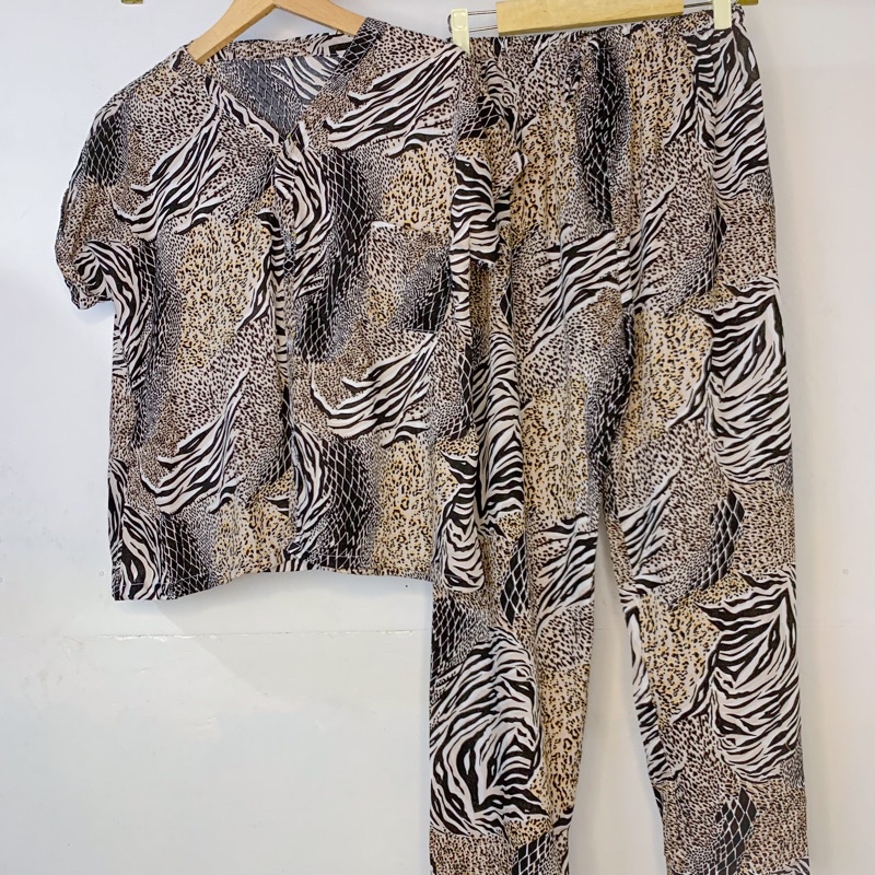 PIYAMA VNECK / PIYAMA KANCING HITS PIYAMA KANCING BUSUI / PIYAMA RAYON / HOMEWEAR-NC 16
