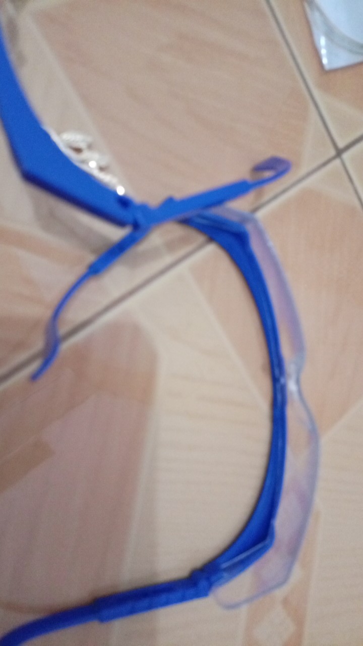 1pc Kacamata Medis Anti Virus / Google