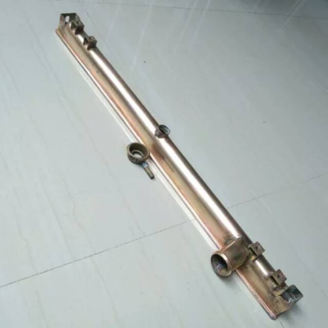 Upper tank radiator Innova Fortuner Hilux Bensin
