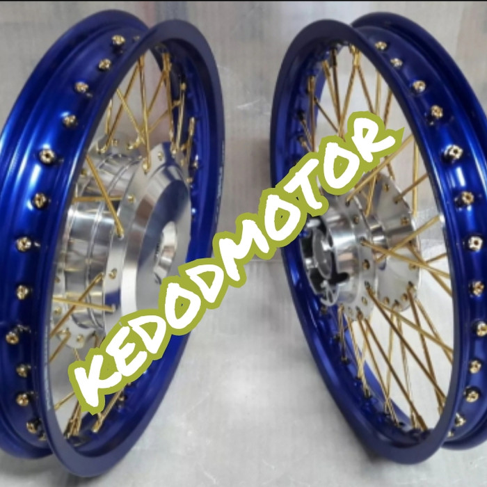 Velg Variari Jari-Jari Merk V-Rossi Ring 17 Vario 110 Karbu Siap Pakai